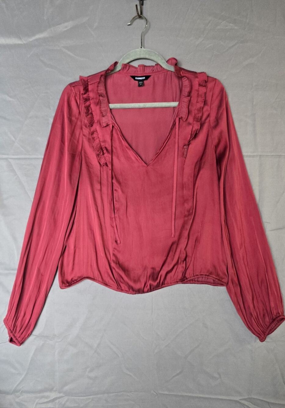 Express Blouse Womens Medium Pink Ruffle V Neck Long Sleeve Top Romantic